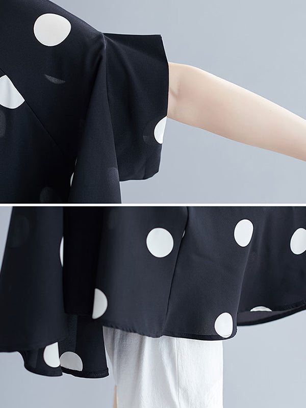 Classic Vintage Blouse with a Flattering Fit
