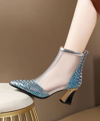 Classic Vintage Boots with a Flattering Fit