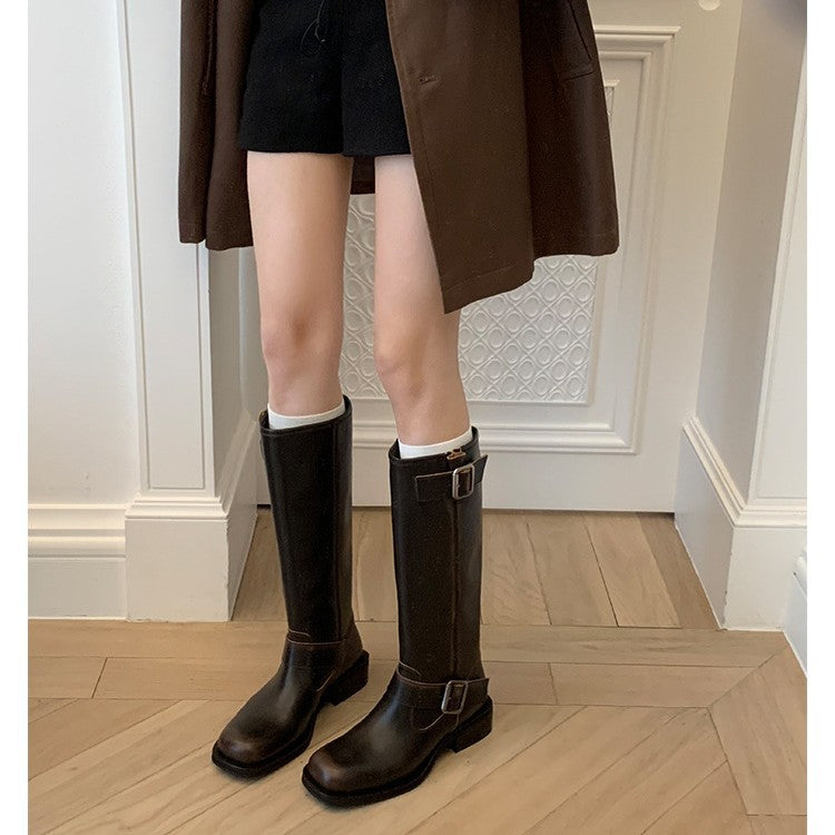 Gracefully Styled Boots for Any Occasion