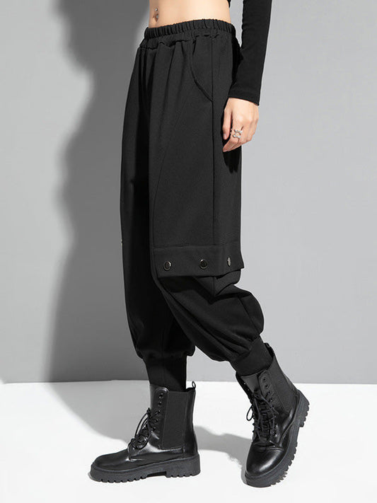 Elegantly Styled Pants for Everyday Wear