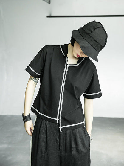 Well Tailored T-Shirt with a Graceful Silhouette