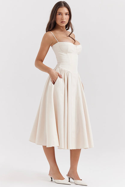 Sophisticated Dress with a Clean Classic Look