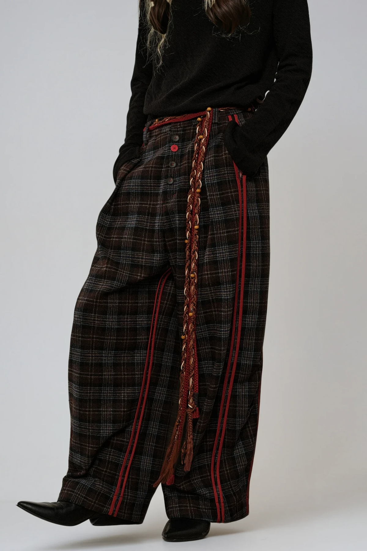 Sophisticated Pants with a Clean Classic Look