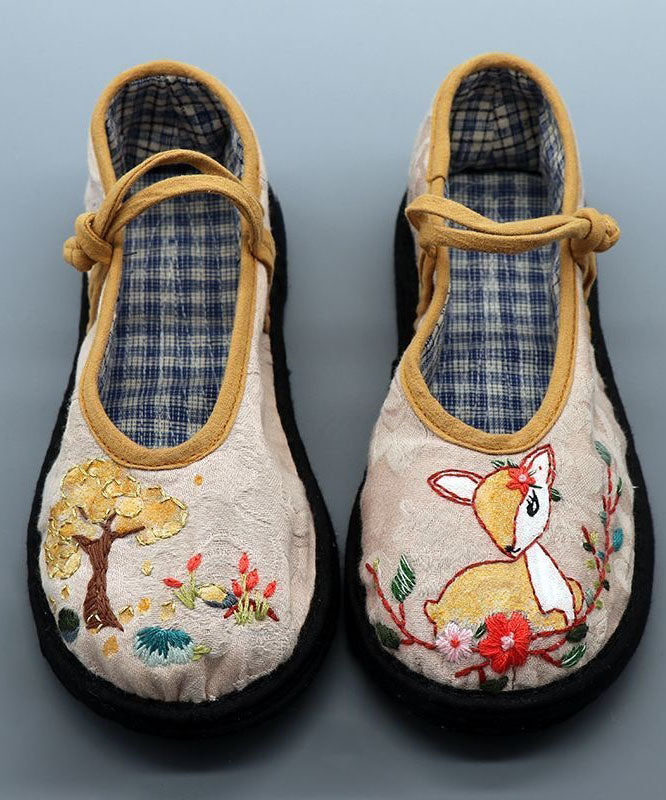 Elegantly Styled Shoes for Everyday Wear