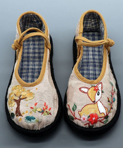 Elegantly Styled Shoes for Everyday Wear