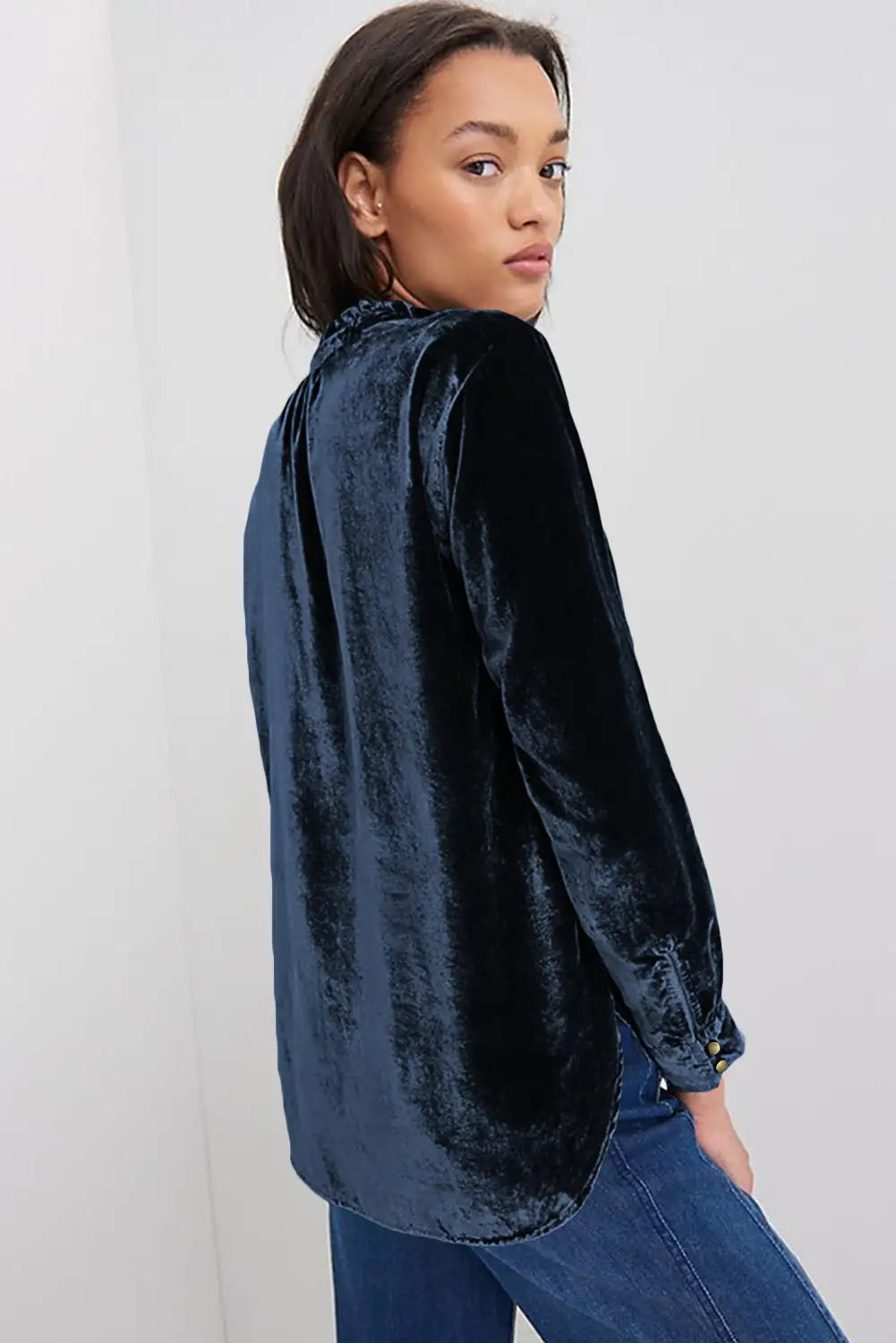 Polished Top with an Effortless Classic Look