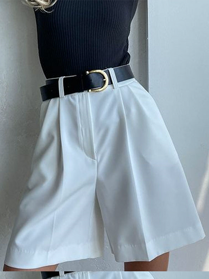 Beautifully Finished Garment in a Timeless Design