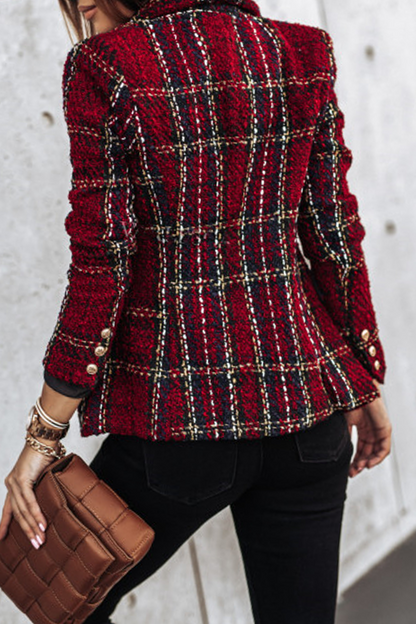 Effortlessly Elegant Garment with a Timeless Design