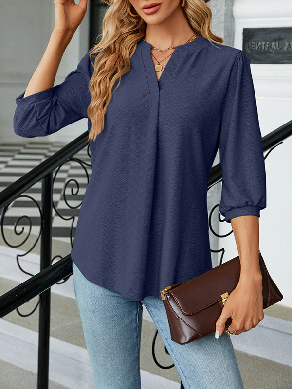 Classic Vintage T-Shirt with a Flattering Fit