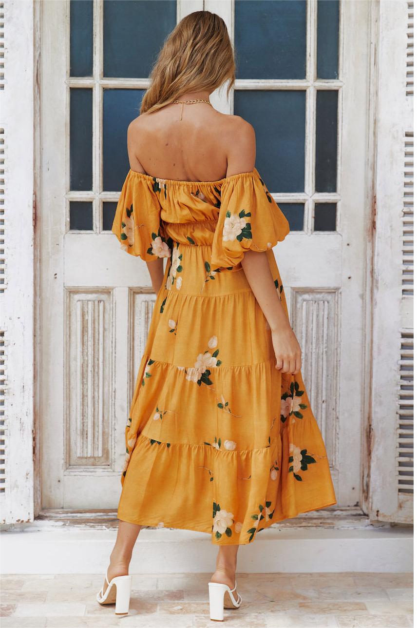 Gracefully Styled Dress for Any Occasion