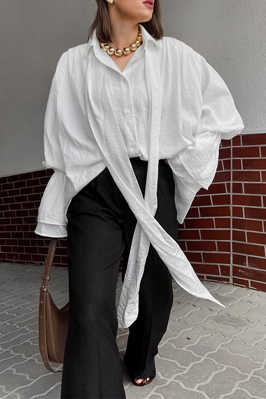 Well Tailored Blouse with a Graceful Silhouette