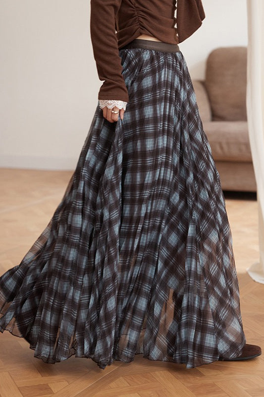 Classic Vintage Garment with a Flattering Fit