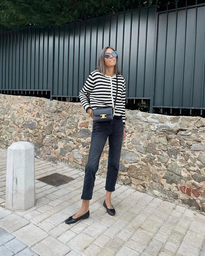 Effortlessly Elegant Garment with a Timeless Design