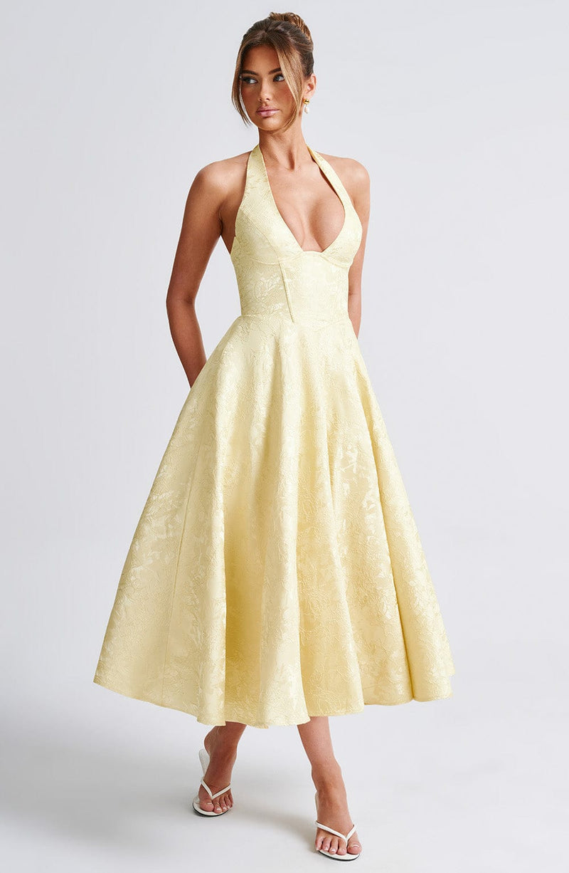 Beautifully Crafted Garment in a Classic Style