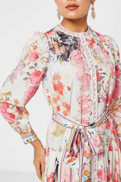Polished Dress with an Effortless Classic Look