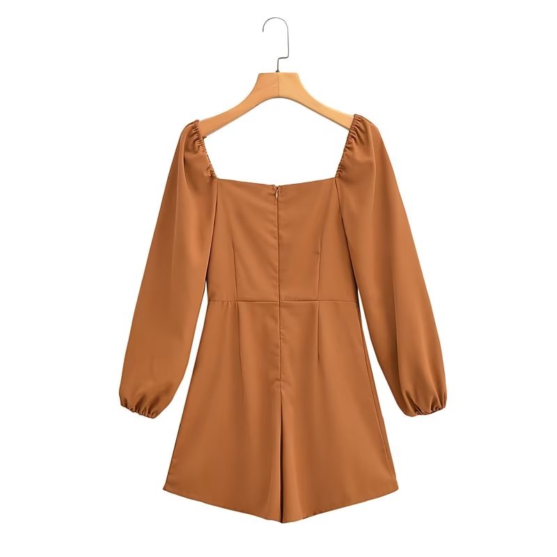 Well Tailored Garment with a Graceful Silhouette