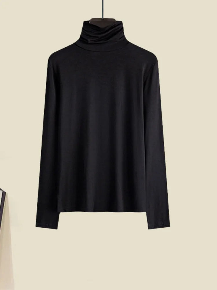 Well Tailored Garment with a Graceful Silhouette
