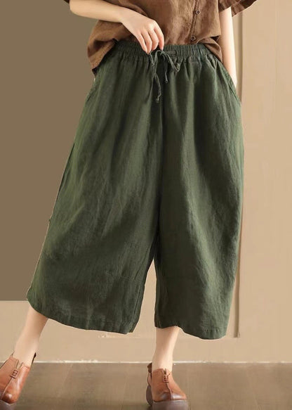 Well Tailored Pants with a Graceful Silhouette