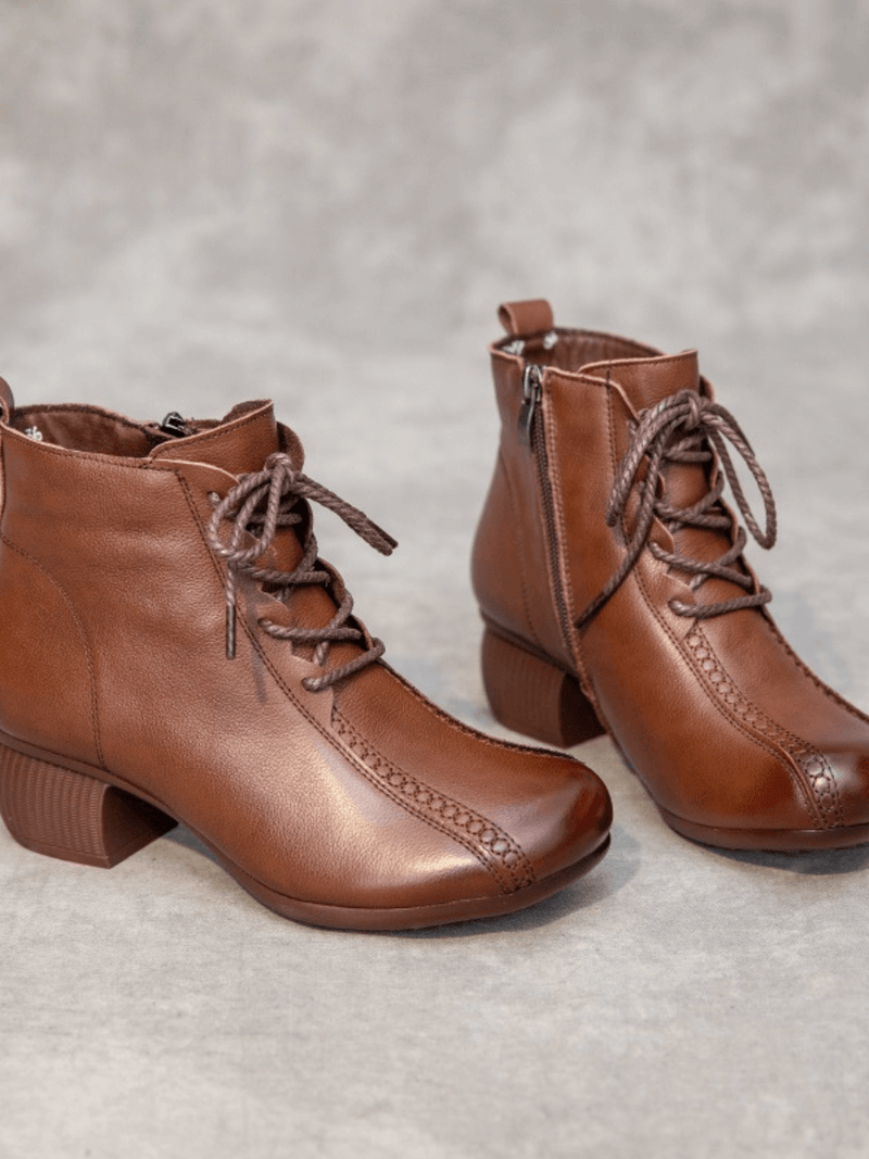 Polished Boots with an Effortless Classic Look