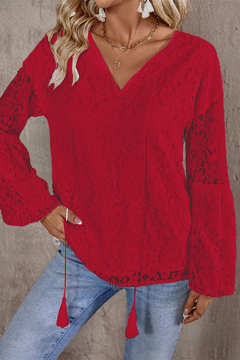 Beautifully Finished Top in a Timeless Design