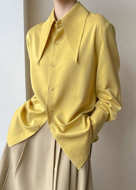 Well Tailored Shirt with a Graceful Silhouette
