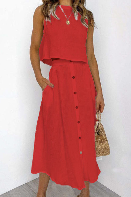 Sophisticated Top with a Clean Classic Look