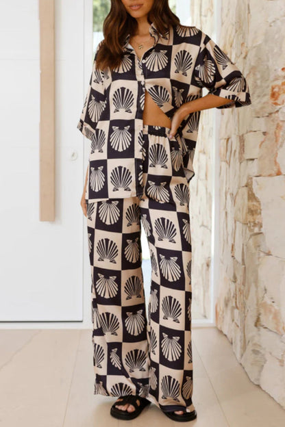 Gracefully Styled Garment for Any Occasion