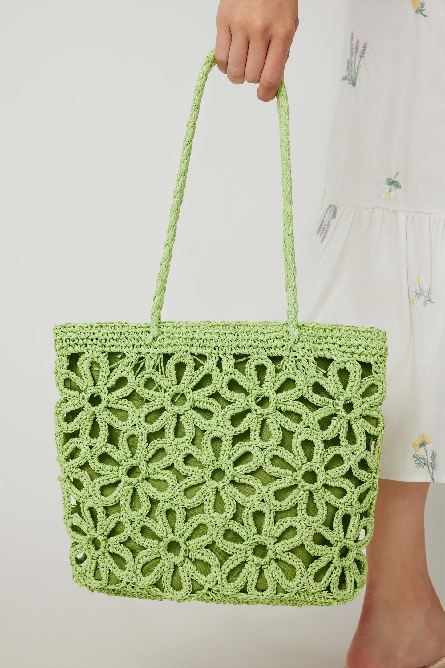 Effortlessly Elegant Bag with a Timeless Design