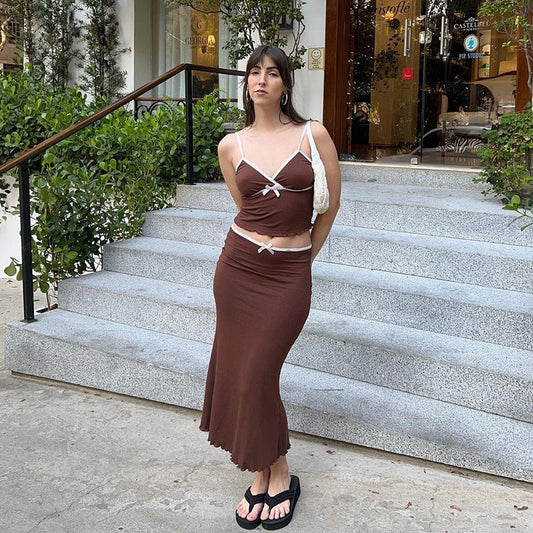 Sophisticated Garment with a Clean Classic Look