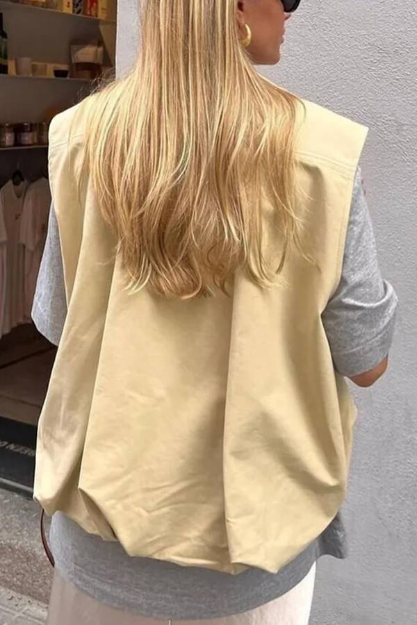 Gracefully Styled Garment for Any Occasion