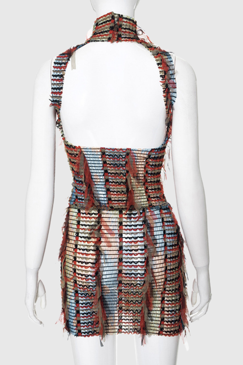 Well Tailored Garment with a Graceful Silhouette