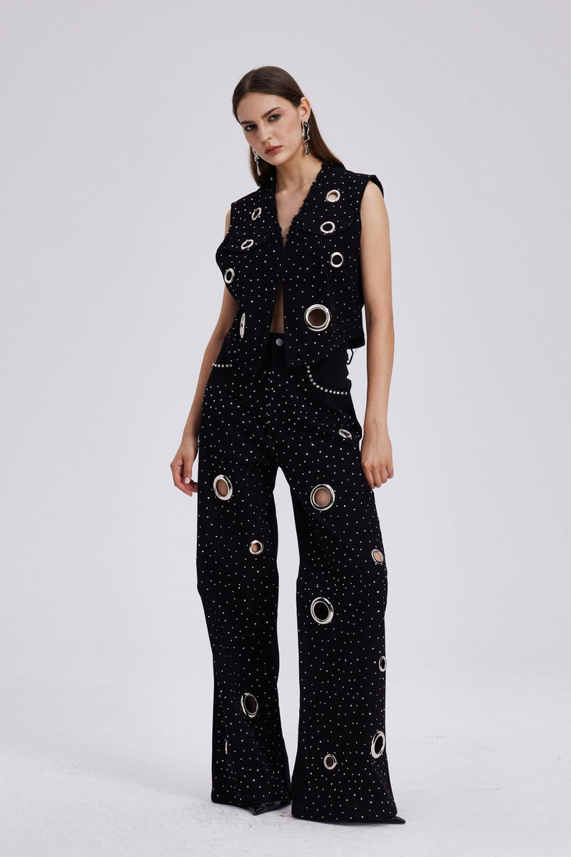 Sophisticated Pants with a Clean Classic Look