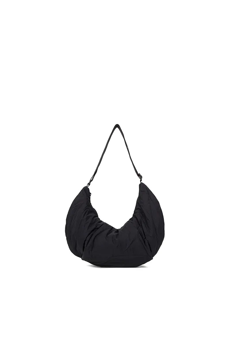 Beautifully Crafted Bag in a Classic Style
