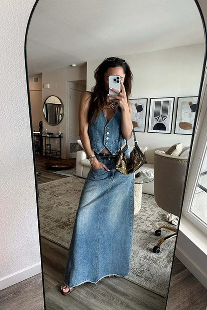 Classic Vintage Garment with a Flattering Fit