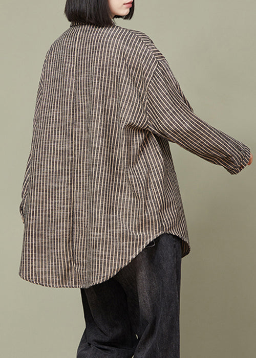 Beautifully Finished Blouse in a Timeless Design
