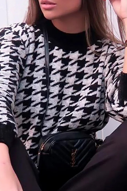 Beautifully Finished Sweater in a Timeless Design