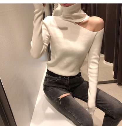 Beautifully Finished Sweater in a Timeless Design