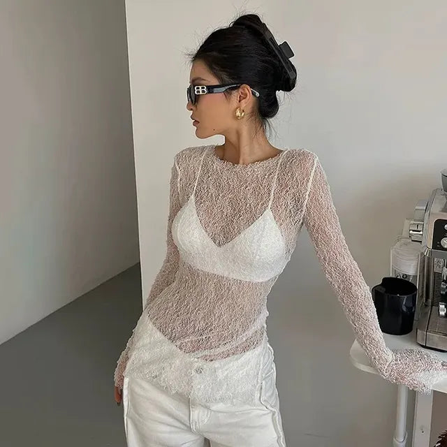 Classic Vintage Shirt with a Flattering Fit