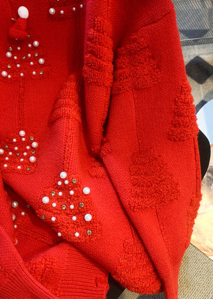 Beautifully Finished Sweater in a Timeless Design