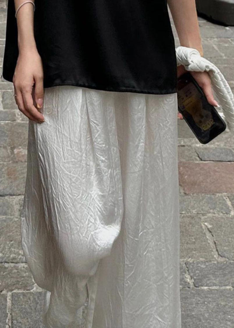 Classic Vintage Pants with a Flattering Fit