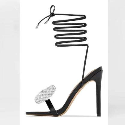 Well Tailored Sandals with a Graceful Silhouette