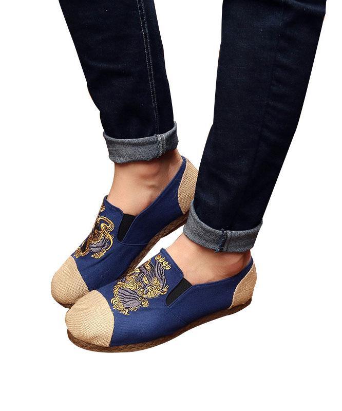 Effortlessly Elegant Shoes with a Timeless Design