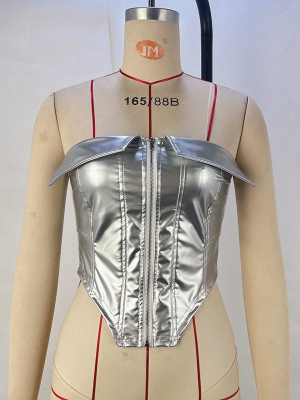 Well Tailored Top with a Graceful Silhouette