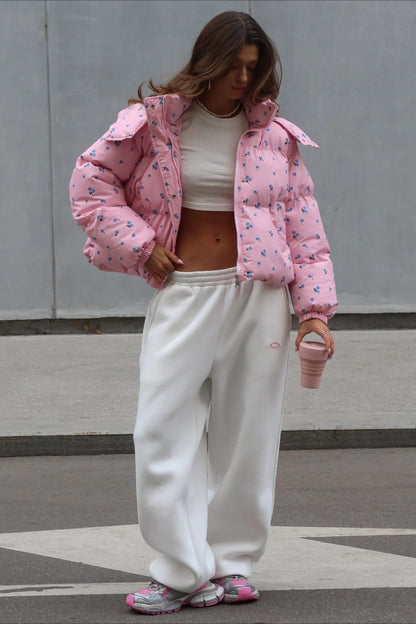 Effortlessly Elegant Jacket with a Timeless Design