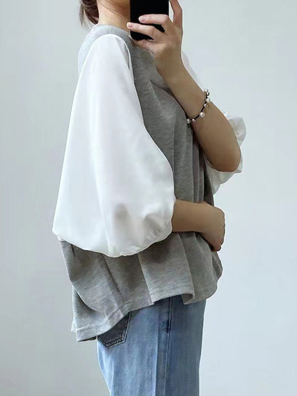 Effortlessly Elegant T-Shirt with a Timeless Design