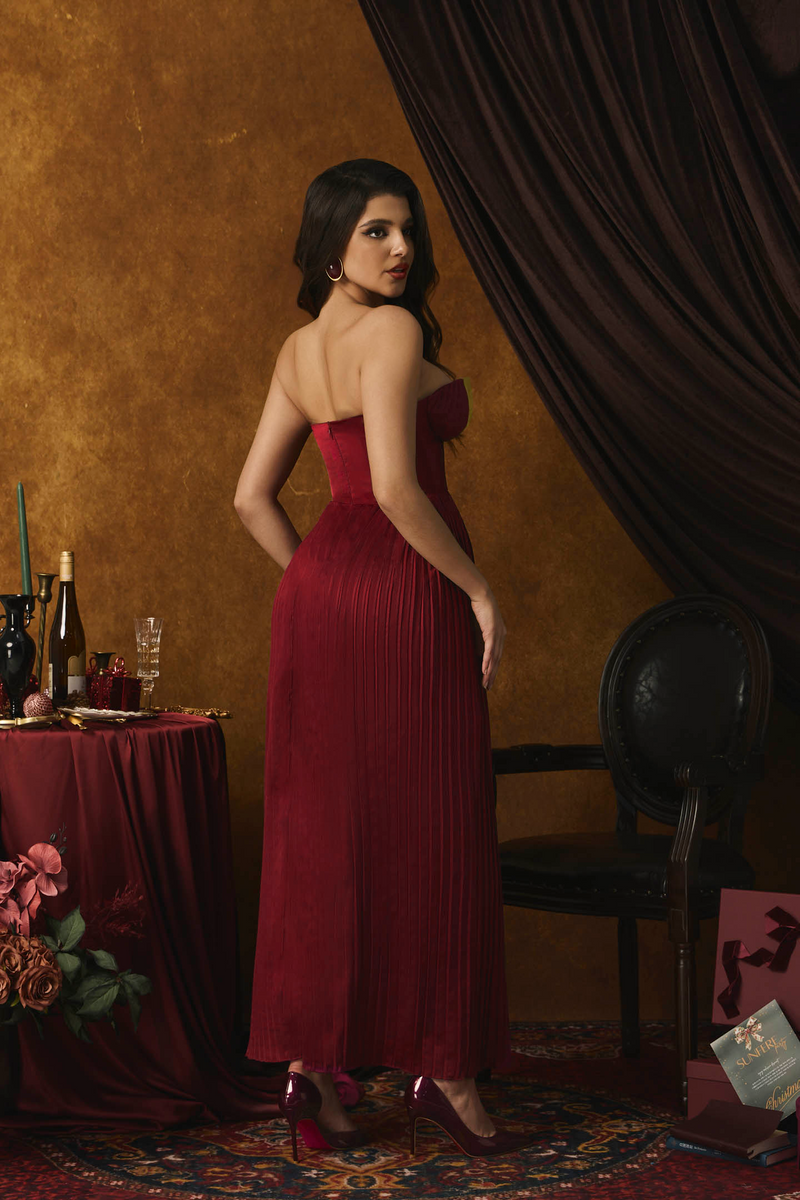 Beautifully Balanced Dress with Timeless Character