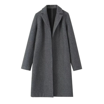 Gracefully Styled Coat for Any Occasion