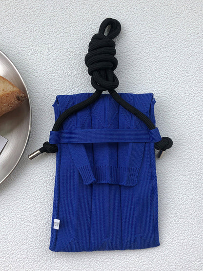 Well Tailored Bag with a Graceful Silhouette