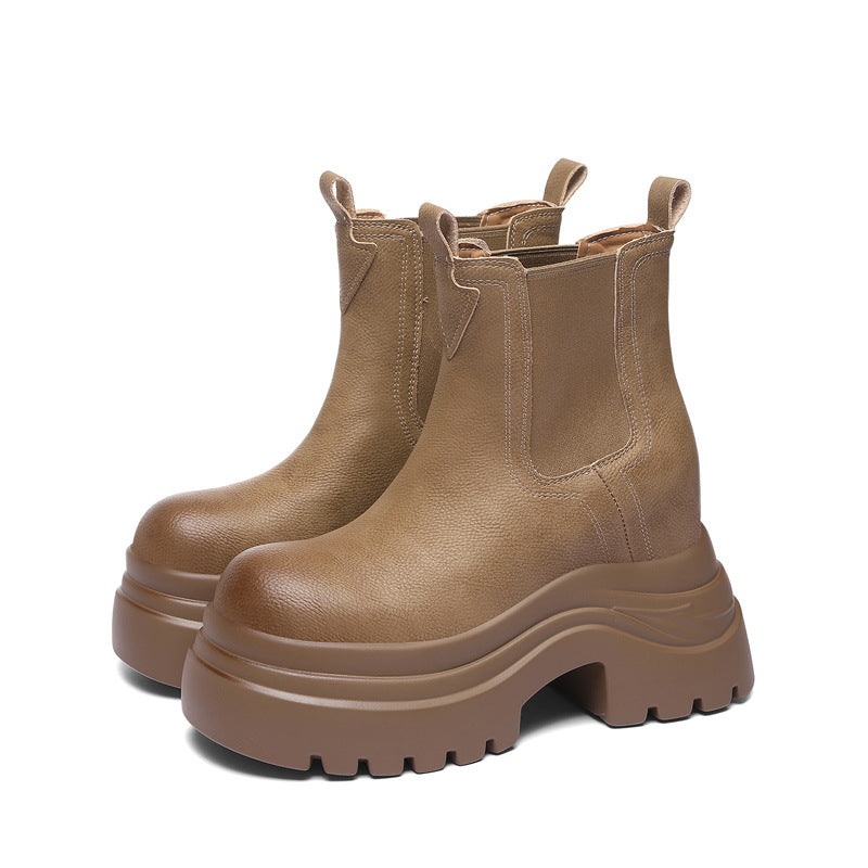 Classic Vintage Boots with a Flattering Fit