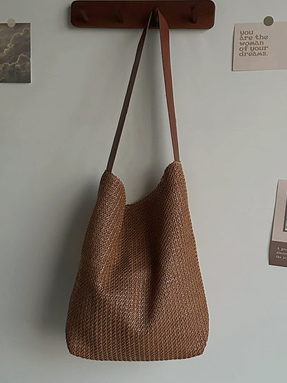 A Vintage Style Bag with Delicate Timeless Details